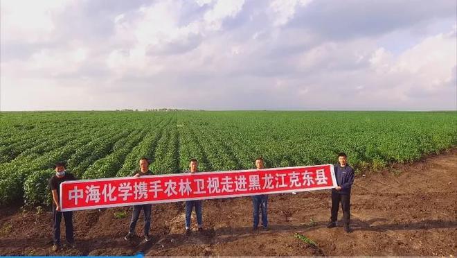 富岛翔燕中国化肥增值行动走进黑龙江克东县被信任的肥料